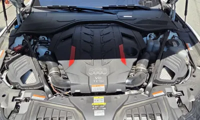 Audi S8