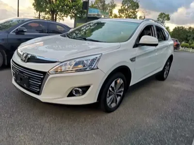 Luxgen U6