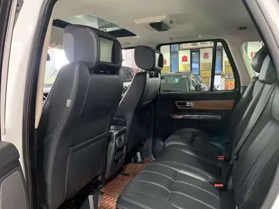 Land Rover Sport