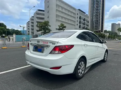 Hyundai Verna
