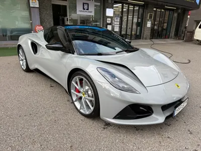 Lotus Emira