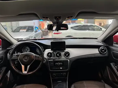Mercedes-Benz GLA (Import)