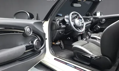 MINI Cooper Convertible