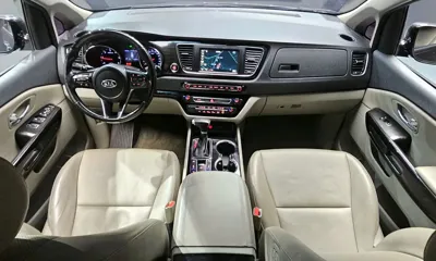 Kia Canival