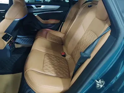 Audi A7L
