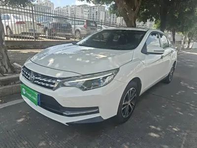Venucia D60