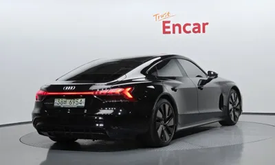 Audi e-tron GT