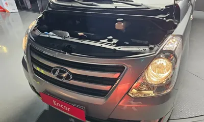 Hyundai Starex