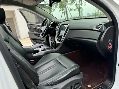 Cadillac SRX