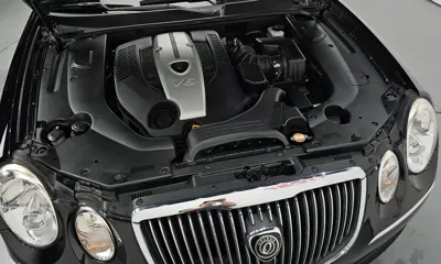 Kia Opirus