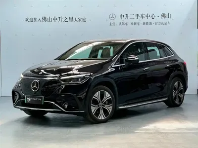 Mercedes-Benz EQE SUV