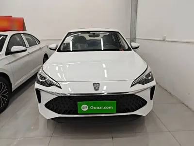 Roewe i5