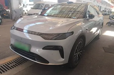 Leapmotor C11