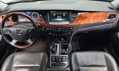 Hyundai Equus