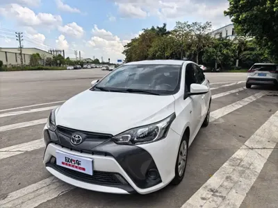 Toyota Yaris L