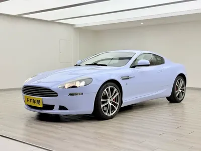 Aston Martin DB9