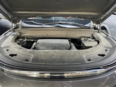 Li Auto Li L8