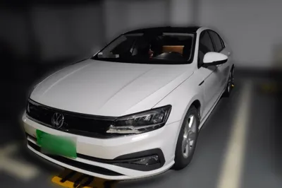 Volkswagen Lamando
