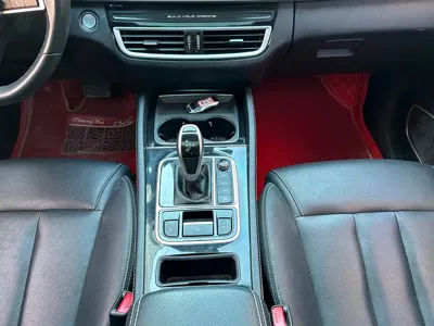 BYD MAX