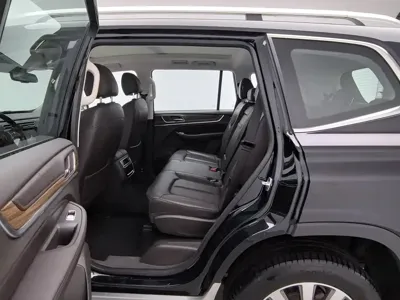 Roewe RX8