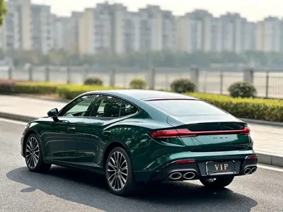 MG MG7