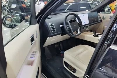 Li Auto L9