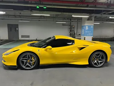 Ferrari F8