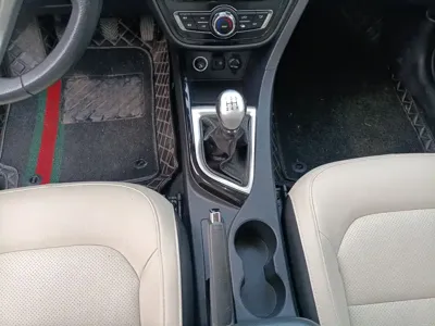 Changan V7