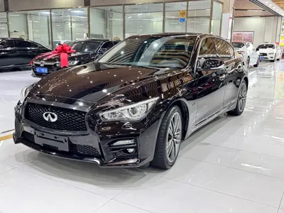 Infiniti Q50L