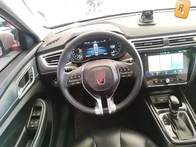 Roewe i5