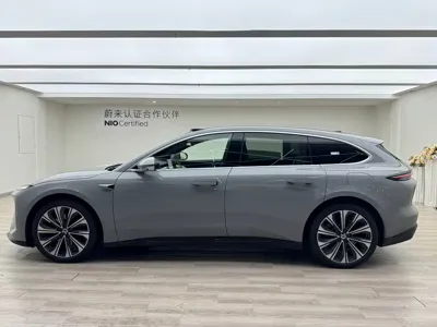Nio ET5T