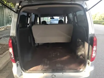 Wuling Hongguang V