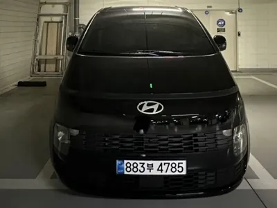 Hyundai Staria