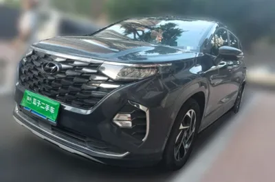 Hyundai Custo