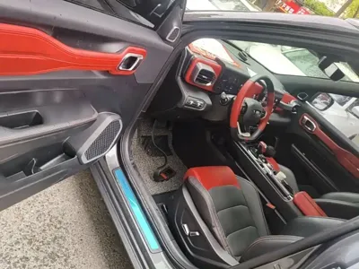 Geely ICON