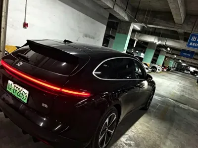 Nio ET5T