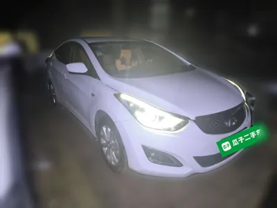 Hyundai Elantra (5th Generation
