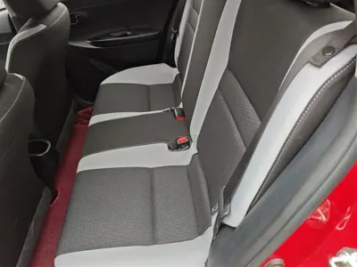 Toyota Yaris L