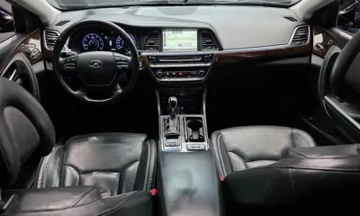 Hyundai Aslan