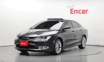 Chrysler 200