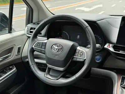 Toyota Granvia