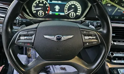 Genesis EQ900