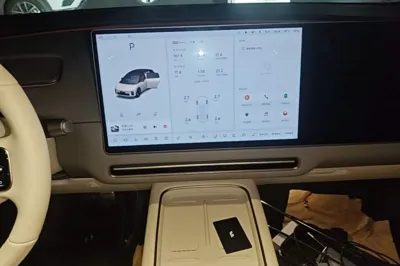 Li Auto Li Auto i6