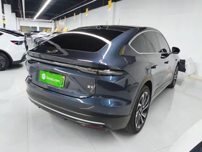 Nio EC6