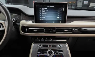 Lincoln Aviator