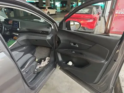 Peugeot 4008