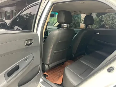 BYD F3