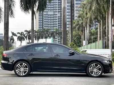 Jaguar XEL