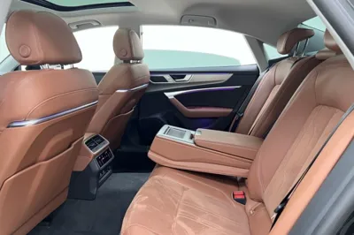 Audi A7L