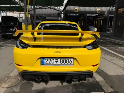 Porsche 718